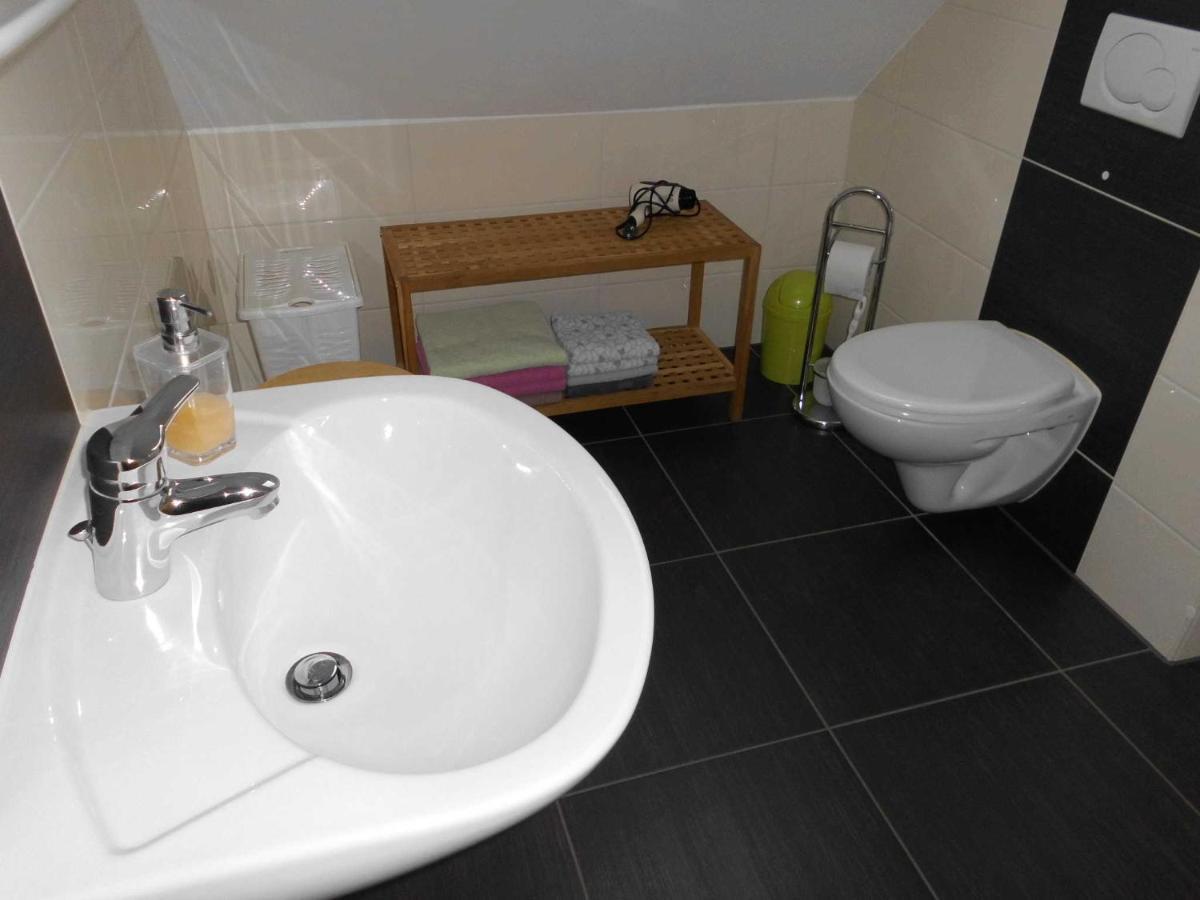 Ferienwohnung Meyer, 35176 Schwerinsdorf Exteriör bild