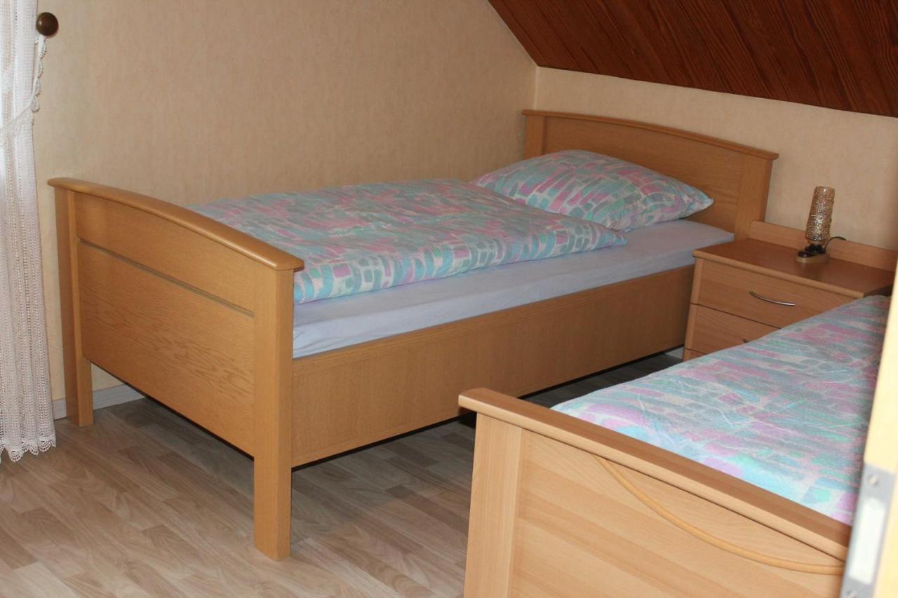Ferienwohnung Meyer, 35176 Schwerinsdorf Exteriör bild