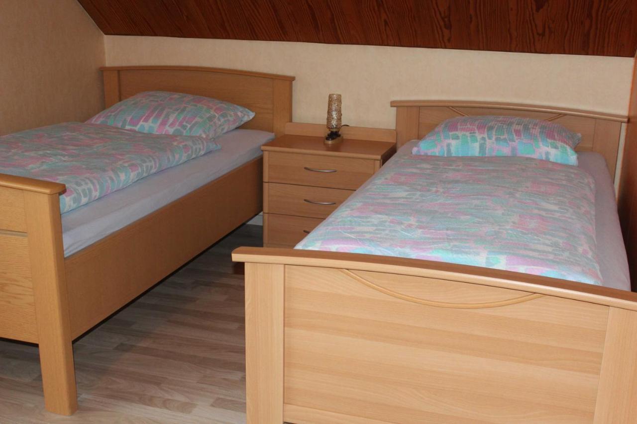 Ferienwohnung Meyer, 35176 Schwerinsdorf Exteriör bild
